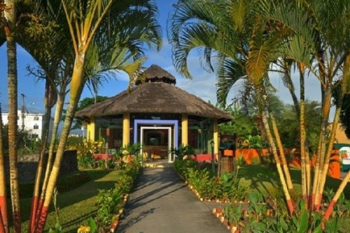 Club Resort del Pacífico in Atacames