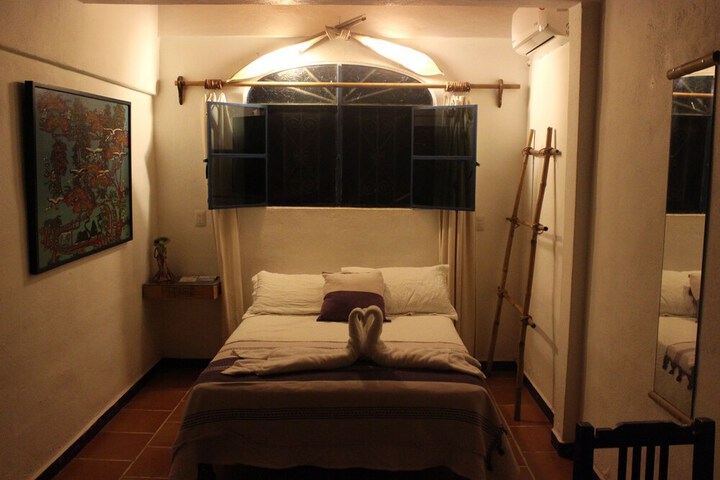 Room 11 of 21