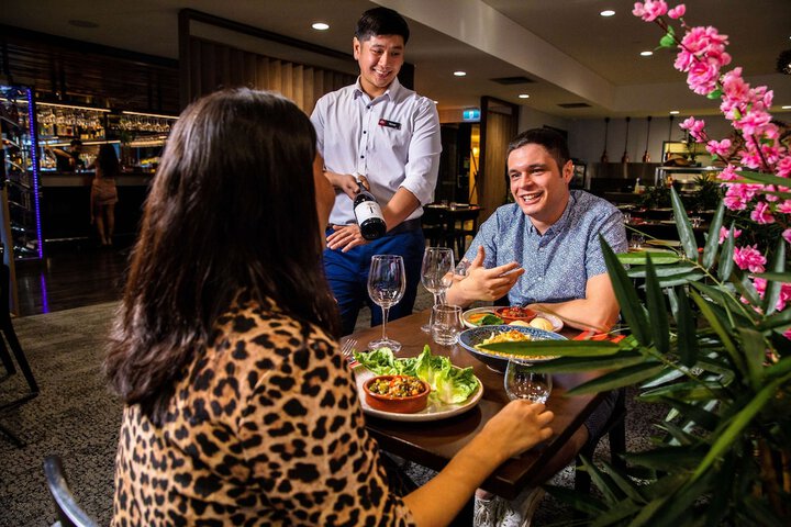 Dining 48 of 68