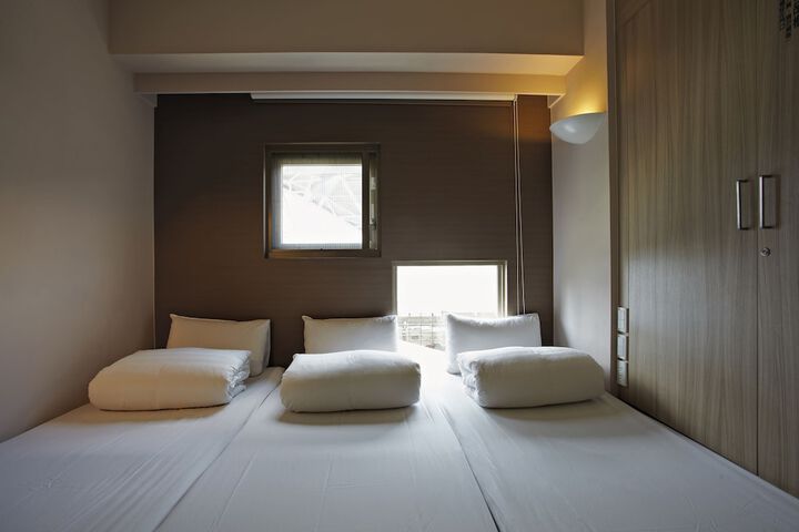 Room 9 of 51