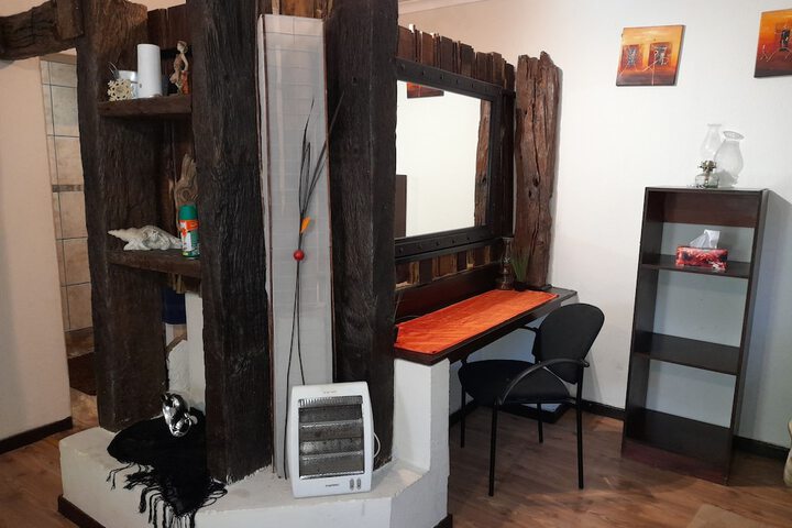 Room 9 of 50