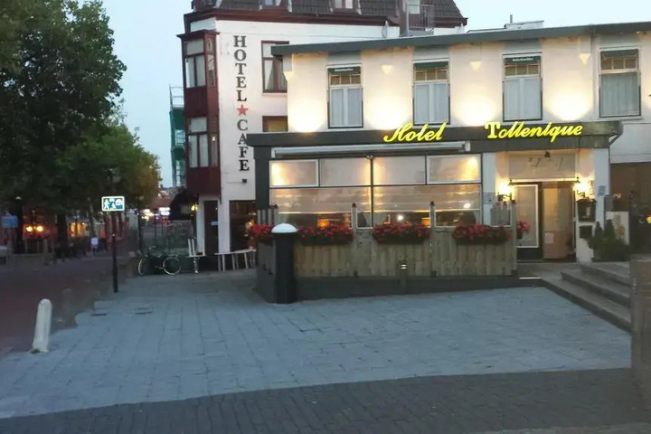 TOLLENIQUE