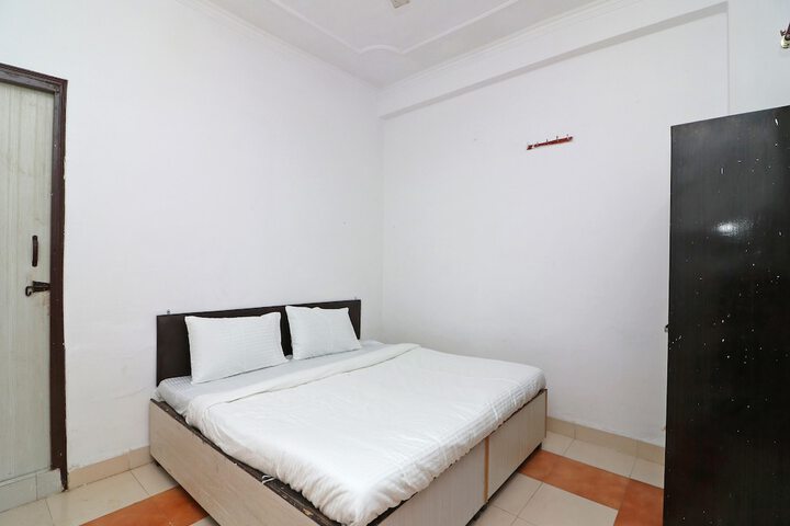 Room 14 of 29