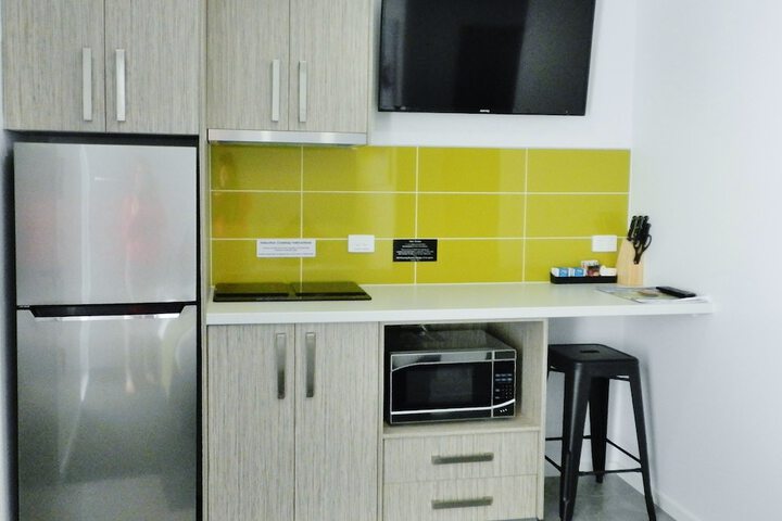 Room 12 of 42