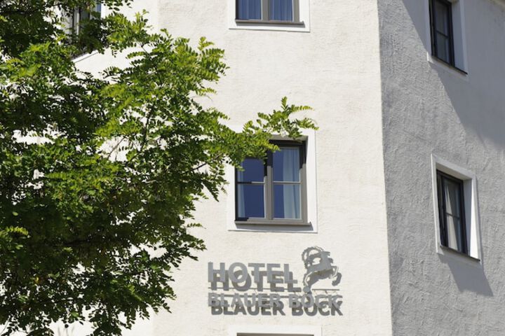 Hotel 53 of 53