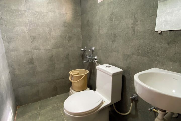 Room 15 of 24