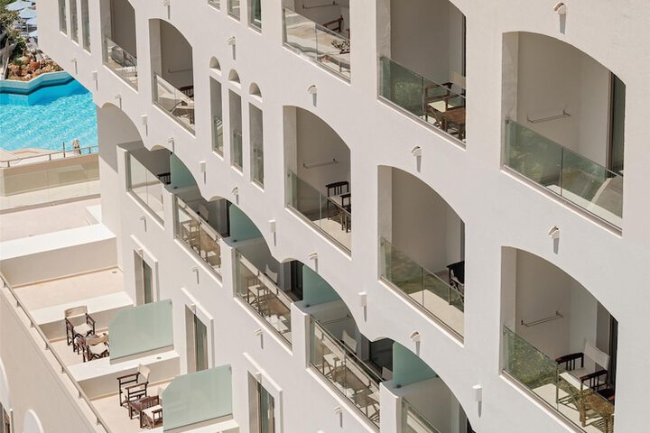 Hotel 177 of 190