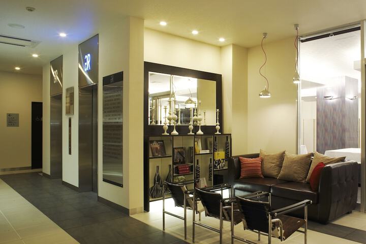 Hotel Lobby