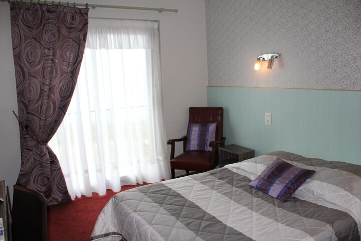 Room 30 of 85