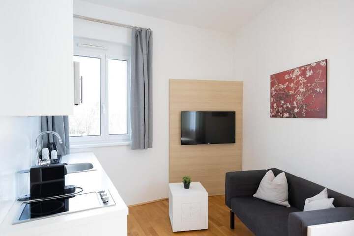 Room 22 of 50