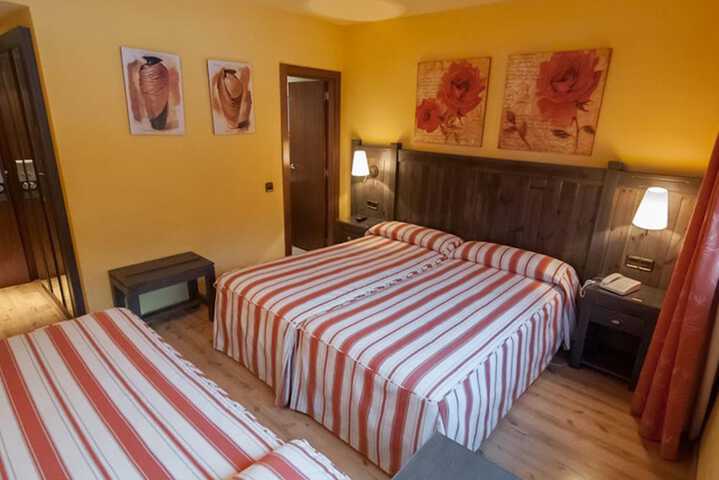 Room 34 of 81