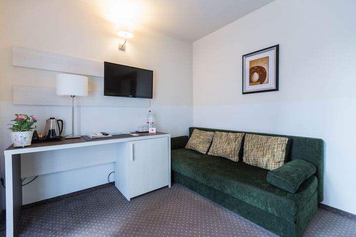 Room 7 of 70