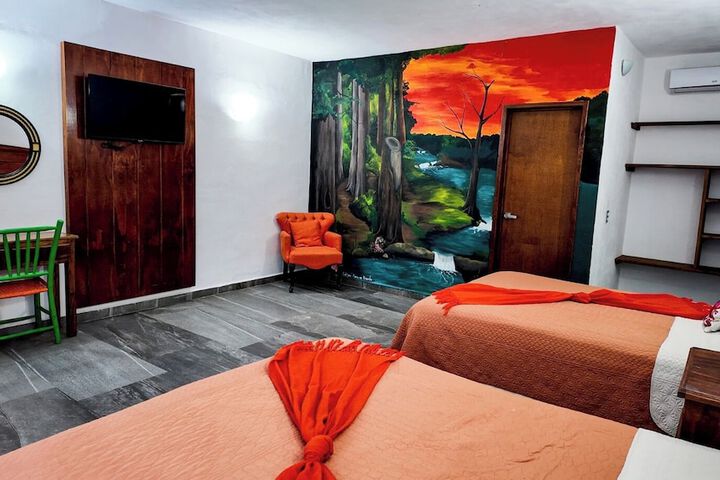 Room 37 of 119