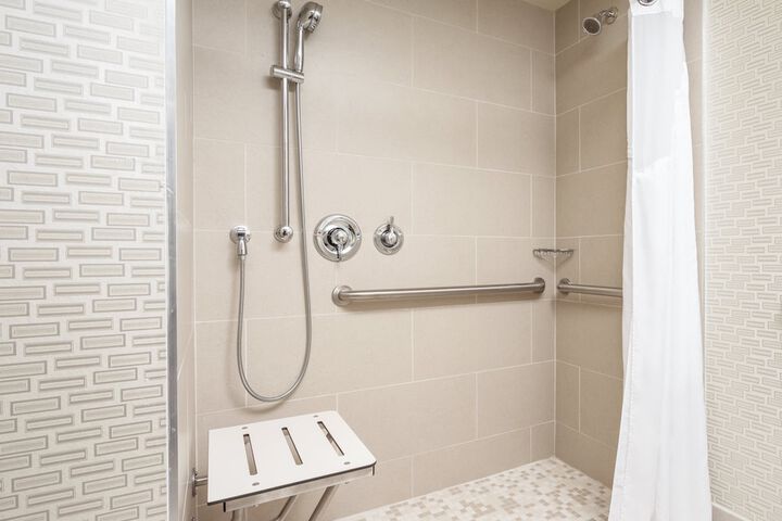 2 Queen Standard Communication Accessible Roll Shower (3 of 11)