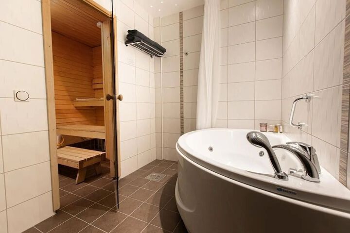 Bath Interior