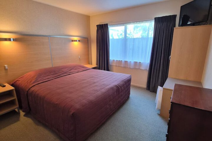 Room 13 of 51