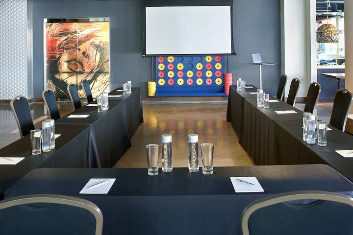 Meeting facility