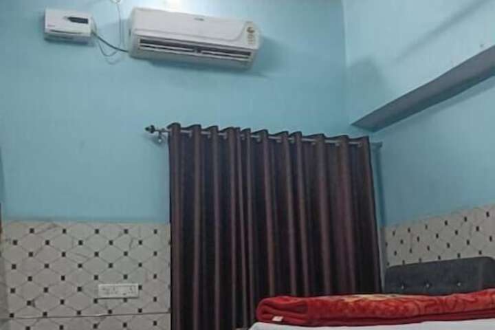 Room 7 of 43