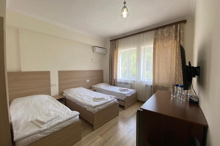 Room 5 of 47