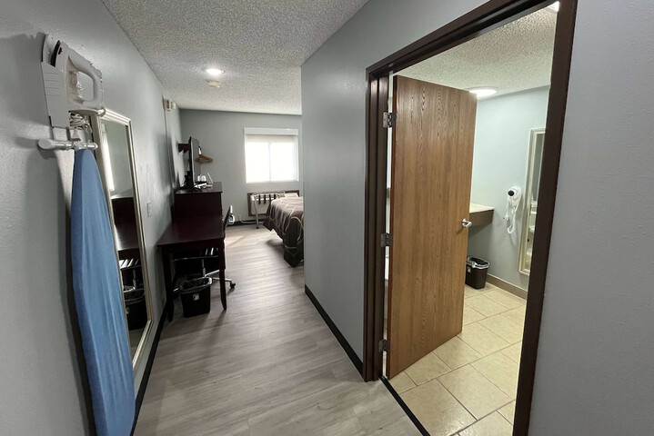 Room 12 of 35