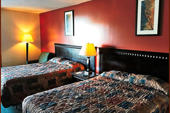 Quadruple 2 Double Beds (11 of 13)