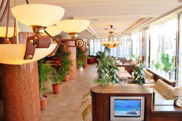 Hotel Interior 10 of 41