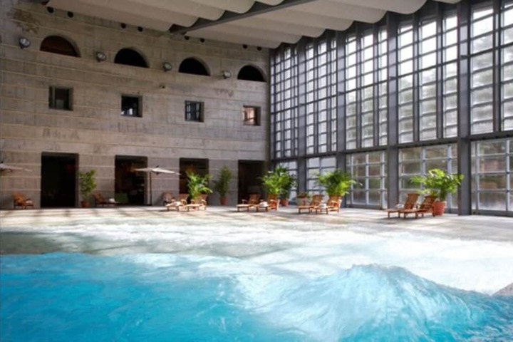 Pools & Facilities