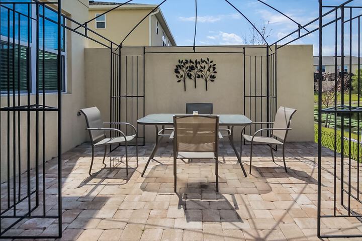 Terrace/Patio 25 of 40