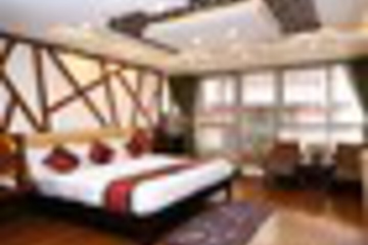 Room 146 of 339