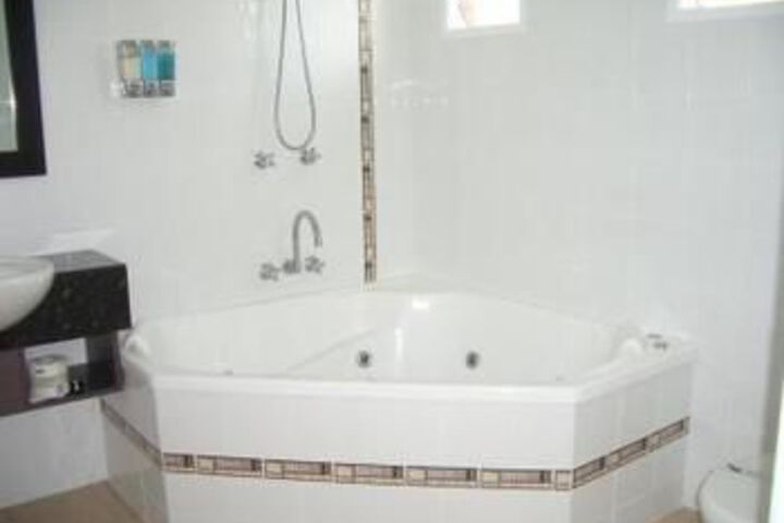 Hot Tub 59 of 67