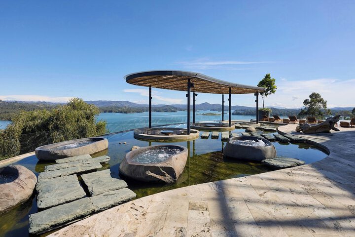 The Brown Guatape, Autograph Collection