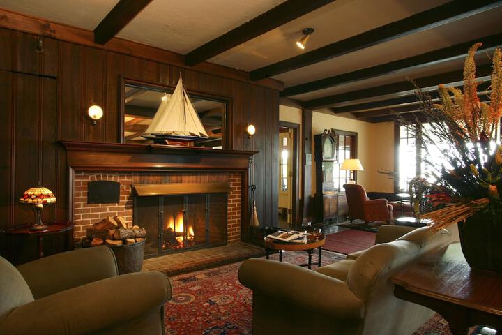 Hotel Interior 2 of 91