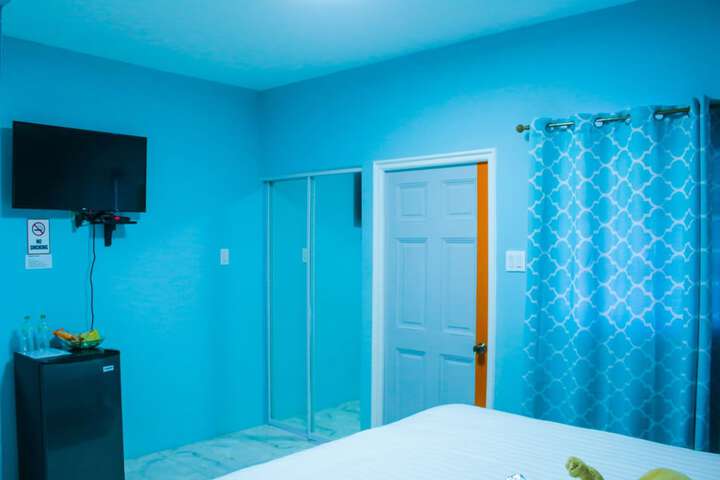 Room 4 of 21