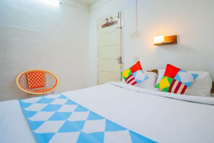 Room 17 of 26