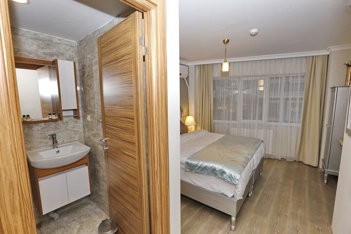 Room 26 of 36