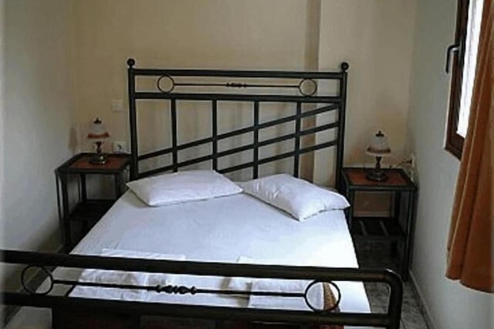 Room 7 of 41