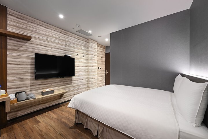 Room 46 of 78