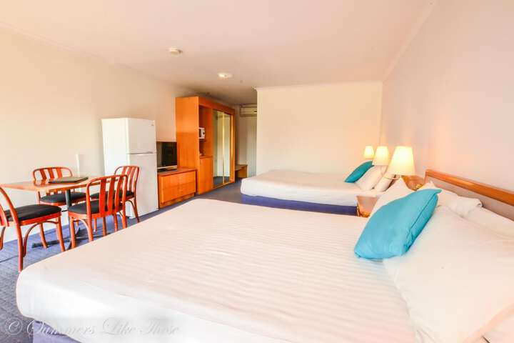 Room 3 of 47