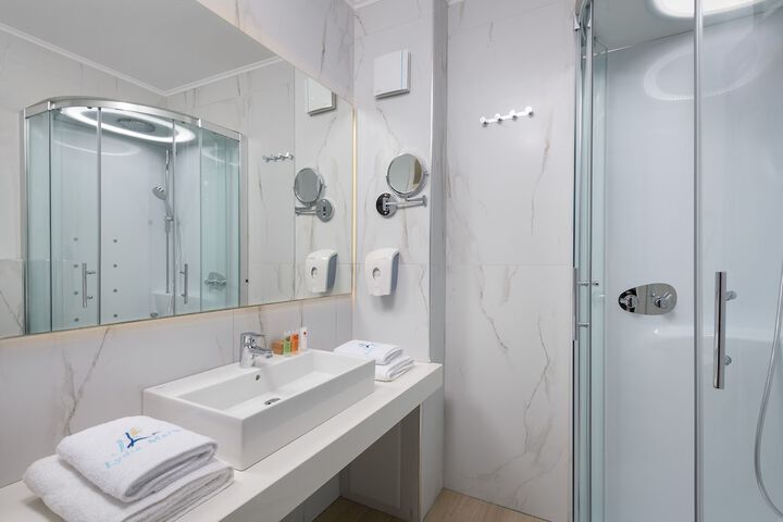 Bath Interior