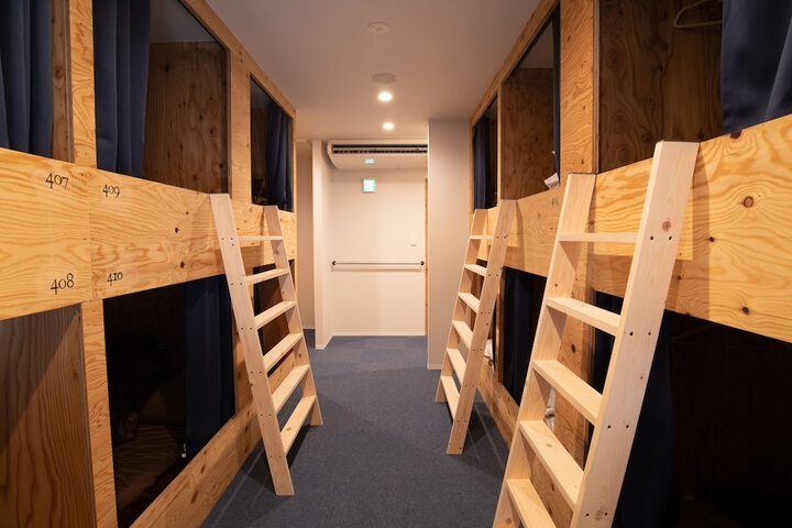 Room 13 of 50