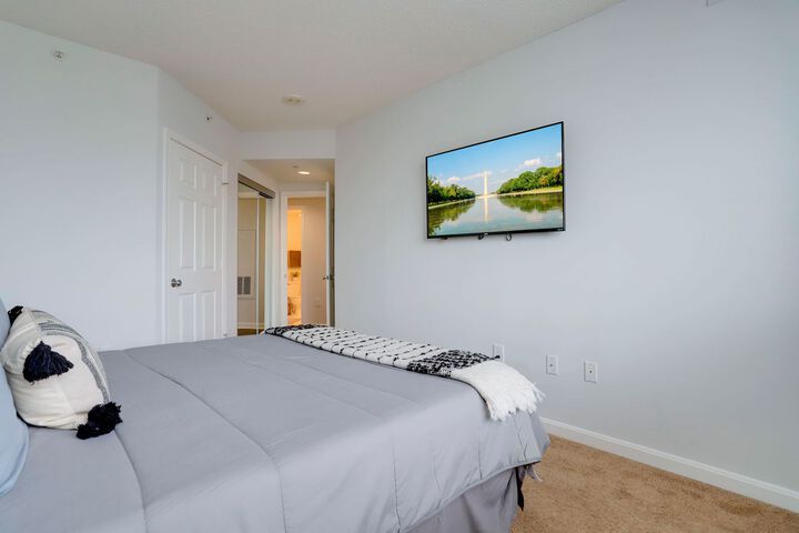 Room 187 of 195
