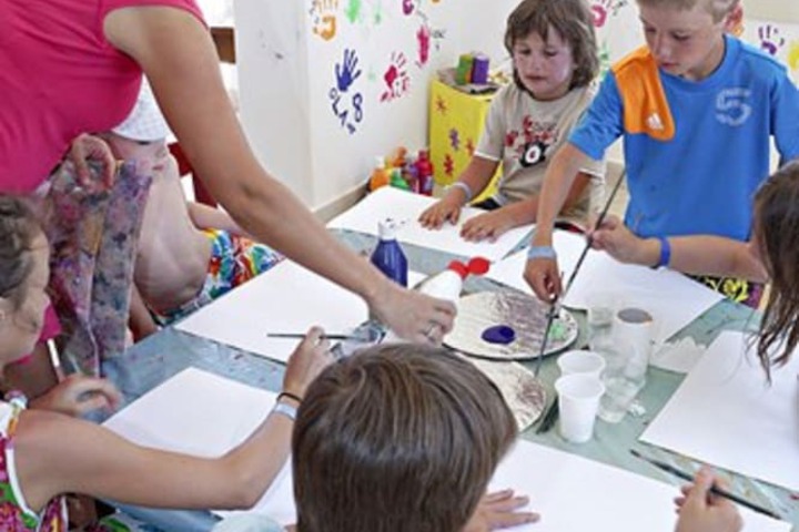 Childrens Activities 56 of 93