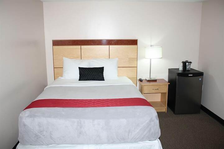 Room 8 of 10