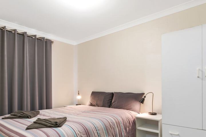 Room 8 of 63