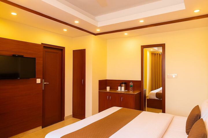 Room 26 of 38