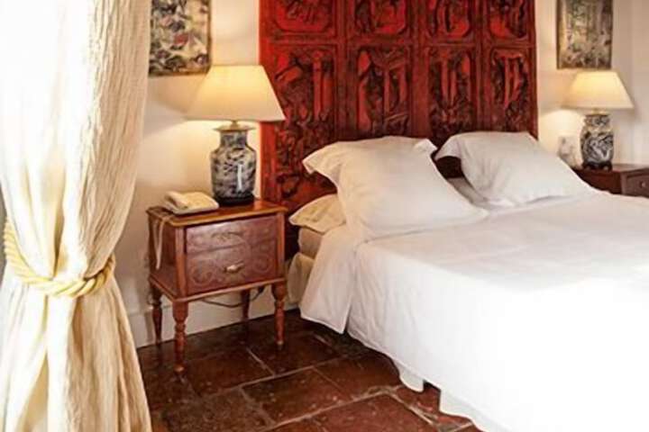 Room 3 of 35