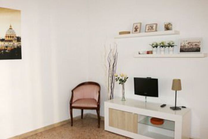 Room 12 of 12