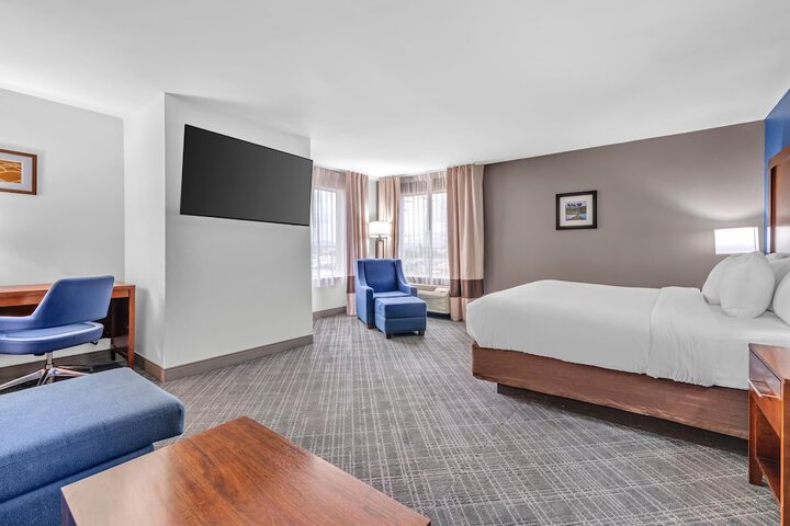 Room 45 of 83