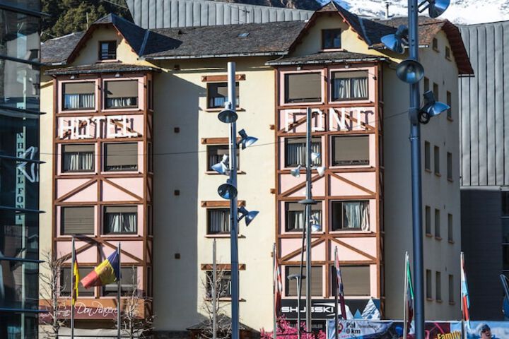 Hotel 48 of 55
