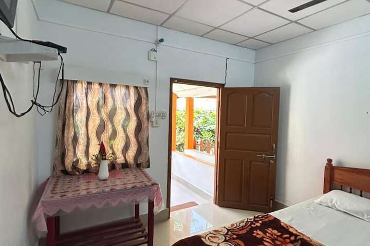 Room 31 of 50